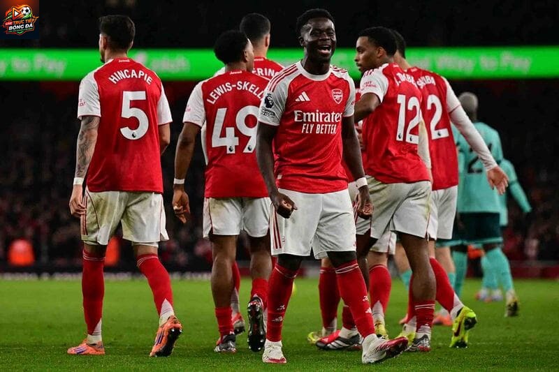 Arsenal xây chắc ngôi đầu bảng và có thể vô địch