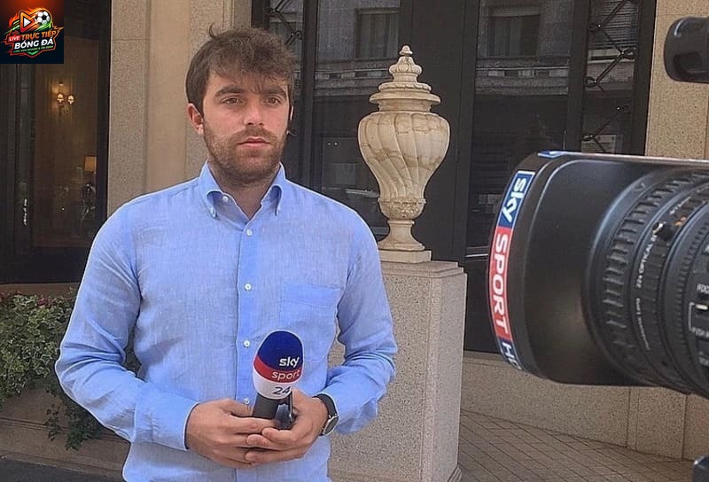 Romano là cái tên bị trêu chọc vì thường bufa bóng đá